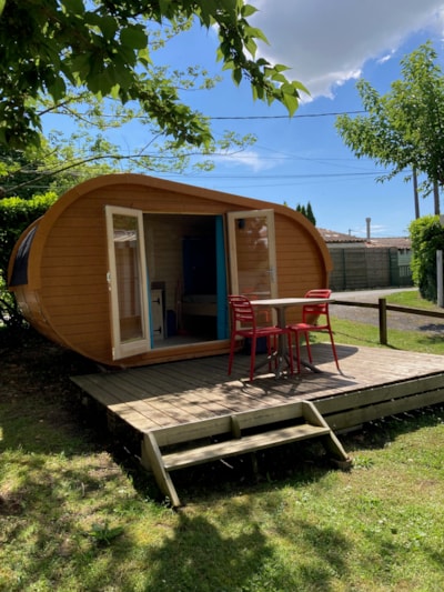 Cabin - 10 m², without private sanitary facilities — 1