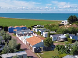 Camping le Sabia d'Oléron - image n°1 - Roulottes