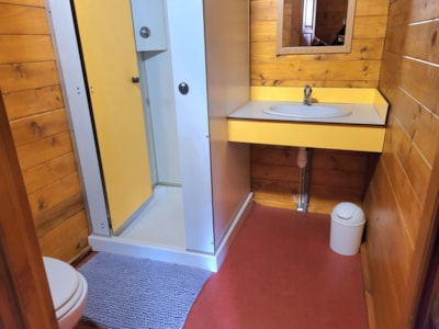 Wooden cabin — 7