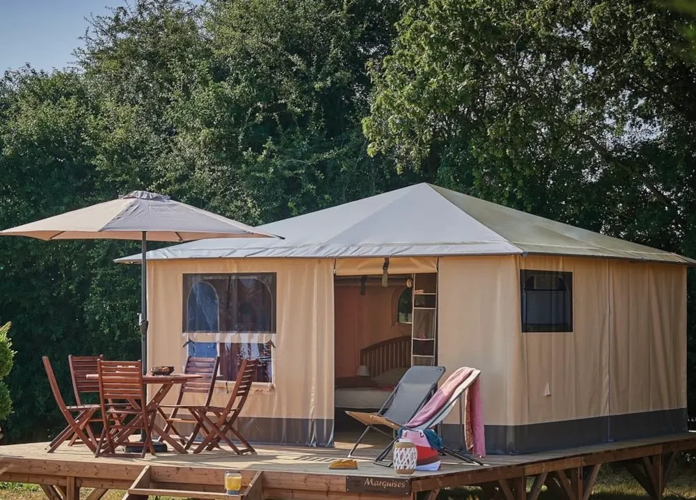 Location - Cabane Toilée - Camping Les 2 Salamandres