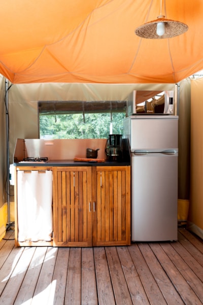 canvas hut — 3