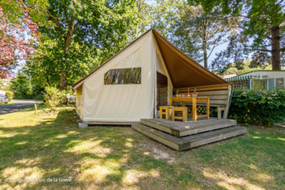 Ushuaïa Villages - Camping Le Parc de la Grève