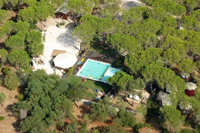 Calapineta Villaggio Camping