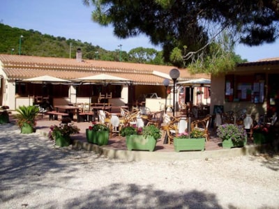 Calapineta Villaggio Camping