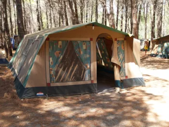 Mietunterkunft - Glamping Comfort - Calapineta Villaggio Camping