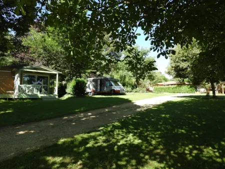 Pitch - Pitch - Camping La Roussie