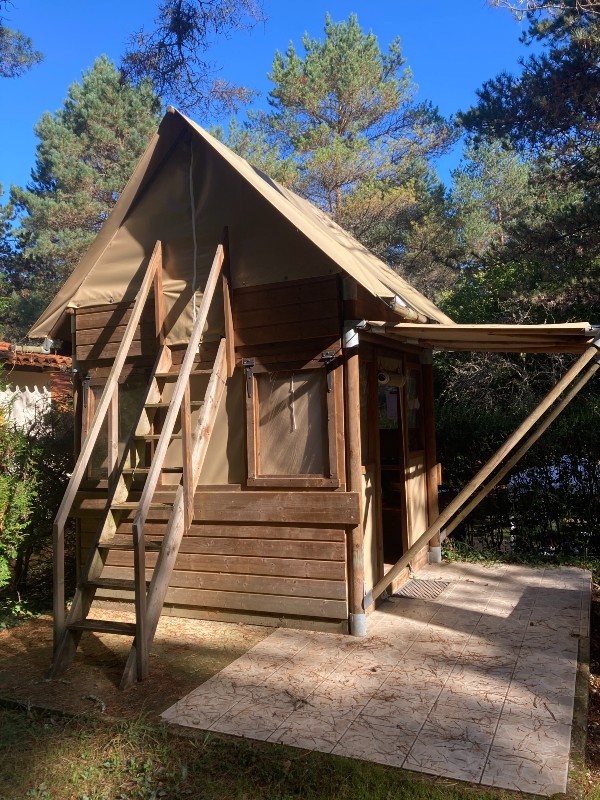 Accommodation - Cabane Étape - Sans Sanitaire - Camping La Roussie