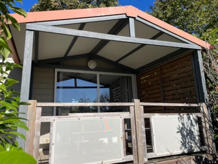 Location - Chalet Confort 2 Chambres - Tv - Ventilateur De Plafond - Terrasse Couverte - Wc Séparé - Camping La Roussie