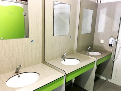 Comfort Package (1 tent, caravan or motorhome / 1 car / electricity 10A) +  WIFI