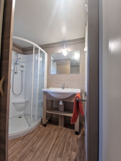 Comfort Mimosa Chalet (2 bedrooms - max. 5 people) 26 m² + terrace + storage room
