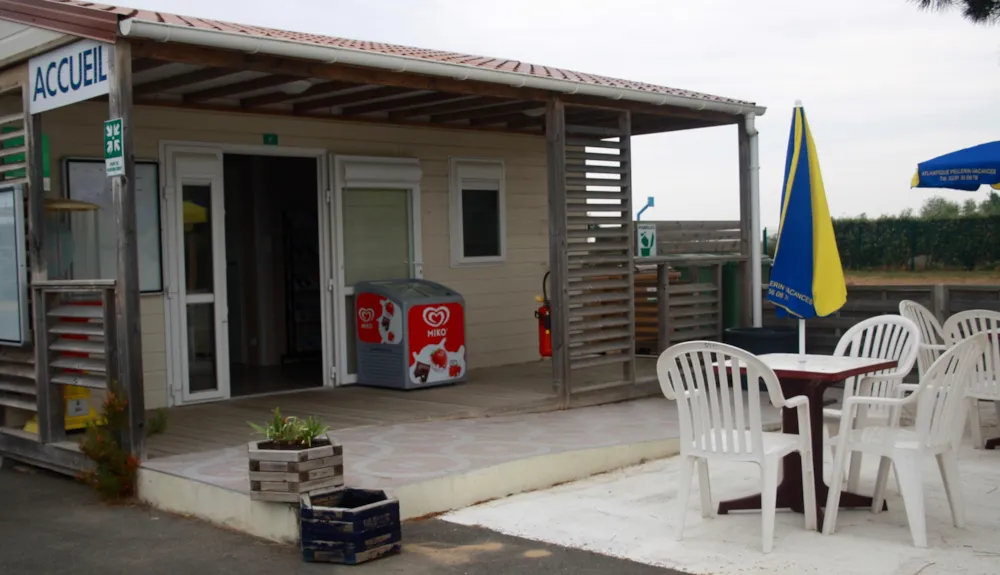 Camping APV Le Pavillon Bleu