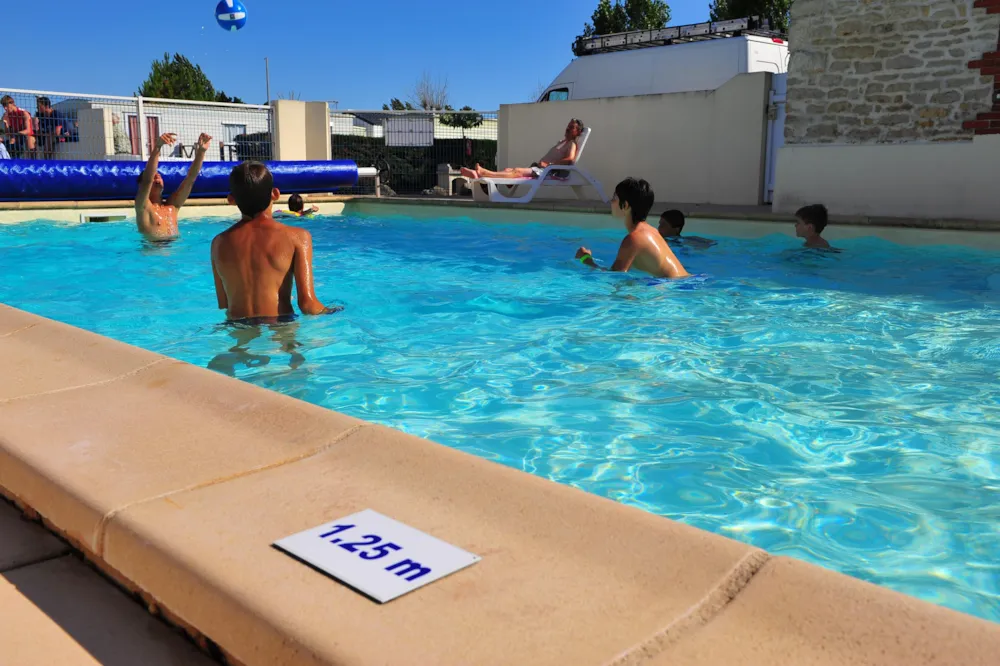 Camping APV Le Pavillon Bleu