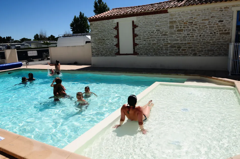 Camping APV Le Pavillon Bleu