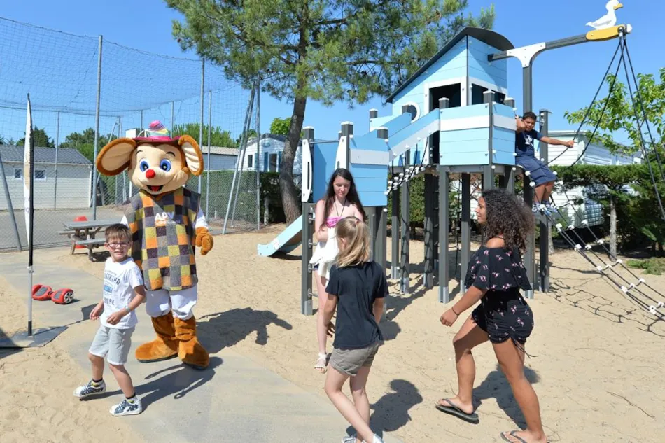 Camping APV Le Pavillon Bleu