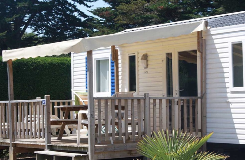 Mobil-home Grand Confort avec terrasse bois