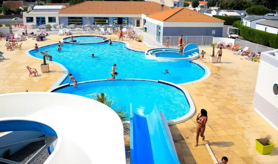 Camping APV Les Aventuriers de La Calypso