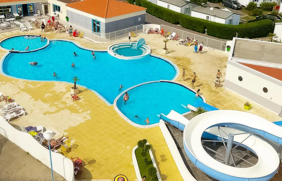 Camping APV Les Aventuriers de La Calypso