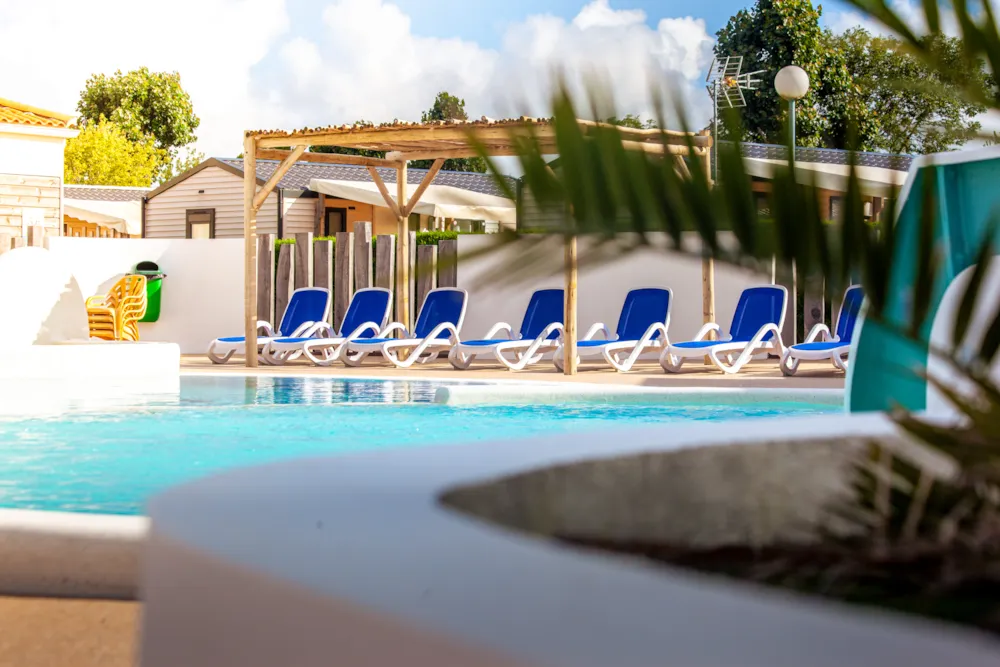 Camping APV Les Aventuriers de La Calypso