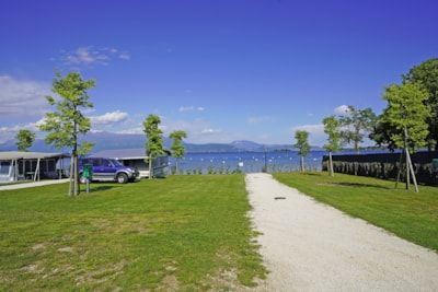 Pitch: car + tent/caravan or camping-car + electricity 6A — 4