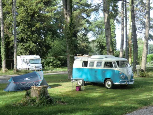Pitch - Pitch + Vehicle - image n°2 - Camping Parc de la Dranse