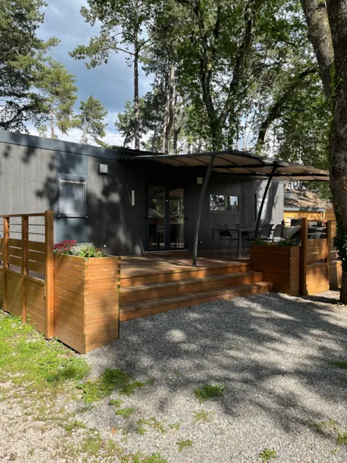 Location - Nouveau Cottage Luxe - 3 Chambres - 2 Salles De Bain - image n°3 - Camping Parc de la Dranse