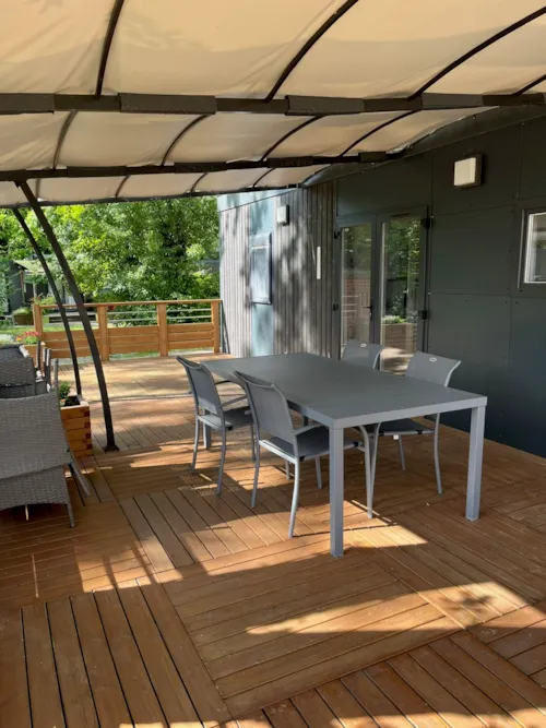 Location - Nouveau Cottage Luxe - 3 Chambres - 2 Salles De Bain - image n°4 - Camping Parc de la Dranse