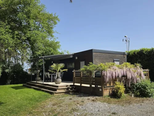 Accommodation - Luxury Cottage - 2 Bedrooms - 2 Bathrooms 1 King-Size Beds 2 Extra Beds - image n°8 - Camping Parc de la Dranse