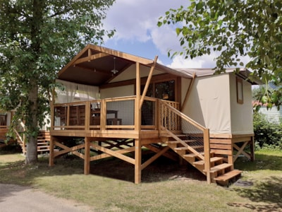 Lodge Havana 2 bedrooms (Green Village  800 m from Domaine de la Forge)