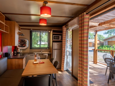 Chalet LUXE 2 bedroom 4p 2 bathroom disabled people