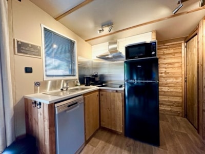 RES Cottage Prestige 3 bedrooms - 2 bathrooms (Green Village 800 m from Domaine de la Forge)