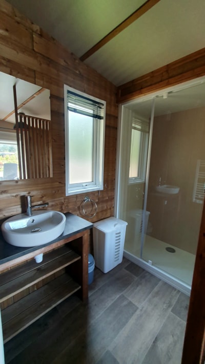 RES Cottage Prestige 2 bedrooms (Green Village  800 m from Domaine de la Forge)