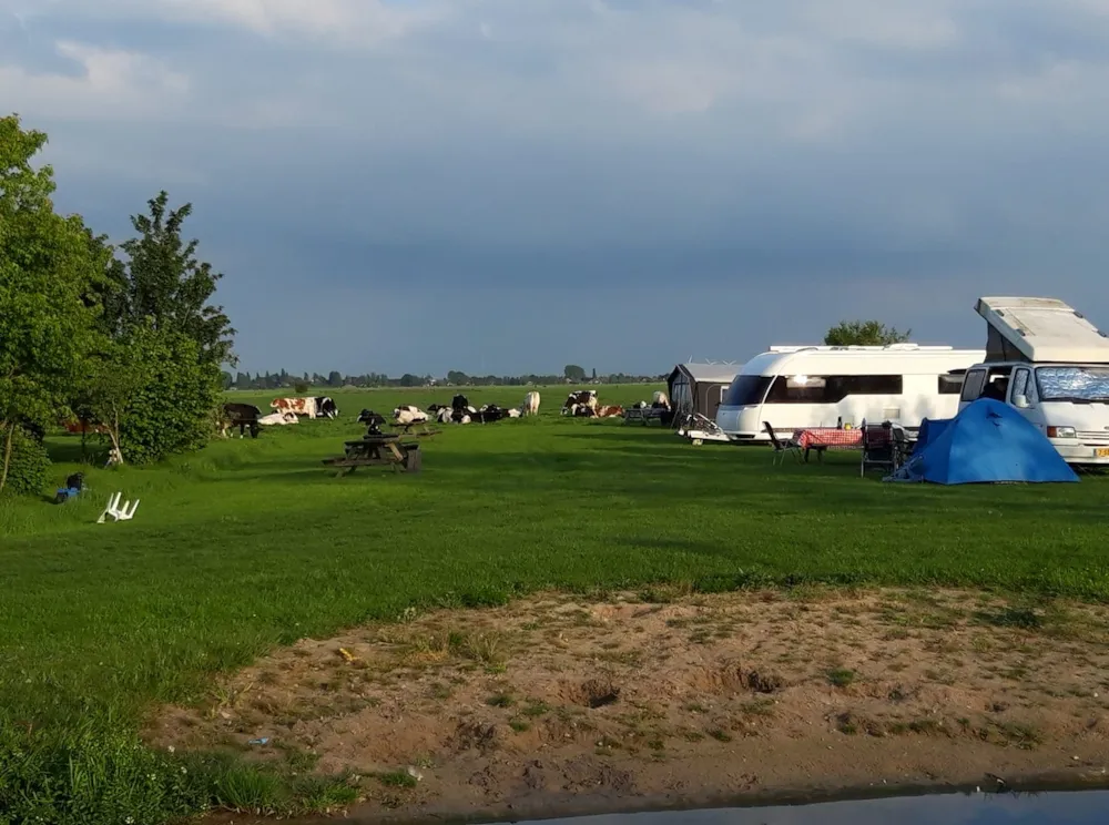 Stellplatz Wohnwagen