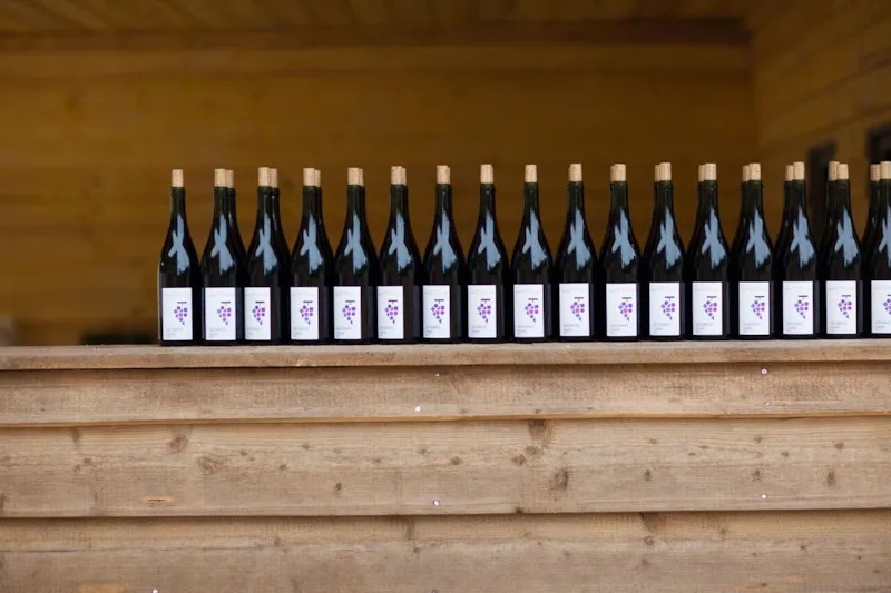 Emplacement Simple > (Eau / Sans Électricité)