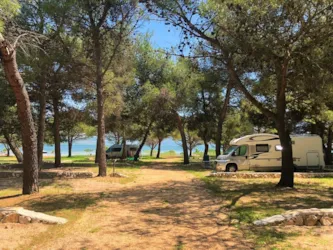 Camping Vransko Jezero Crkvine - image n°2 - Camping Direct