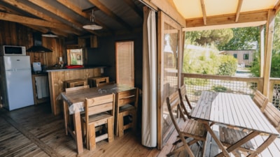 LODGE PREMIUM — 3
