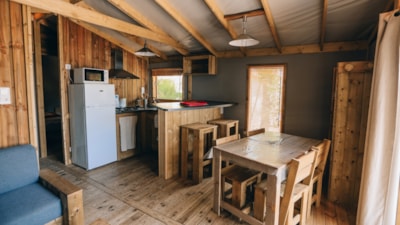 LODGE PREMIUM — 5