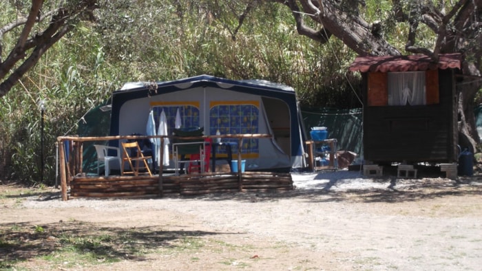 Emplacement Tent / Caravan / Camping-Car