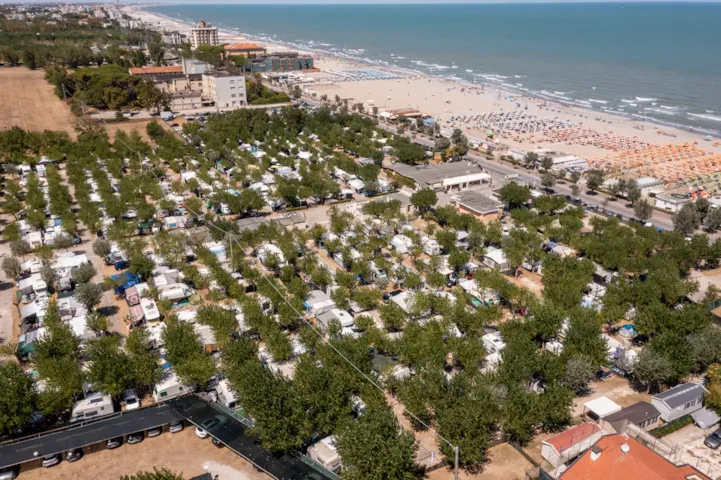 Club del Sole Riccione Easy Camping Village  - image n°1 - Camping Direct