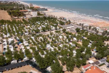 Club del Sole Riccione Easy Camping Village  - Ucamping