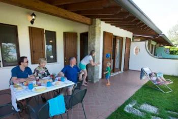 Mietunterkunft - Villetta Limone - Gelsomino - Ulivo - Lavanda - Rosmarino - Salvia - Ginestra - Mirto - Villetta Superiore - Park Residence Il Gabbiano