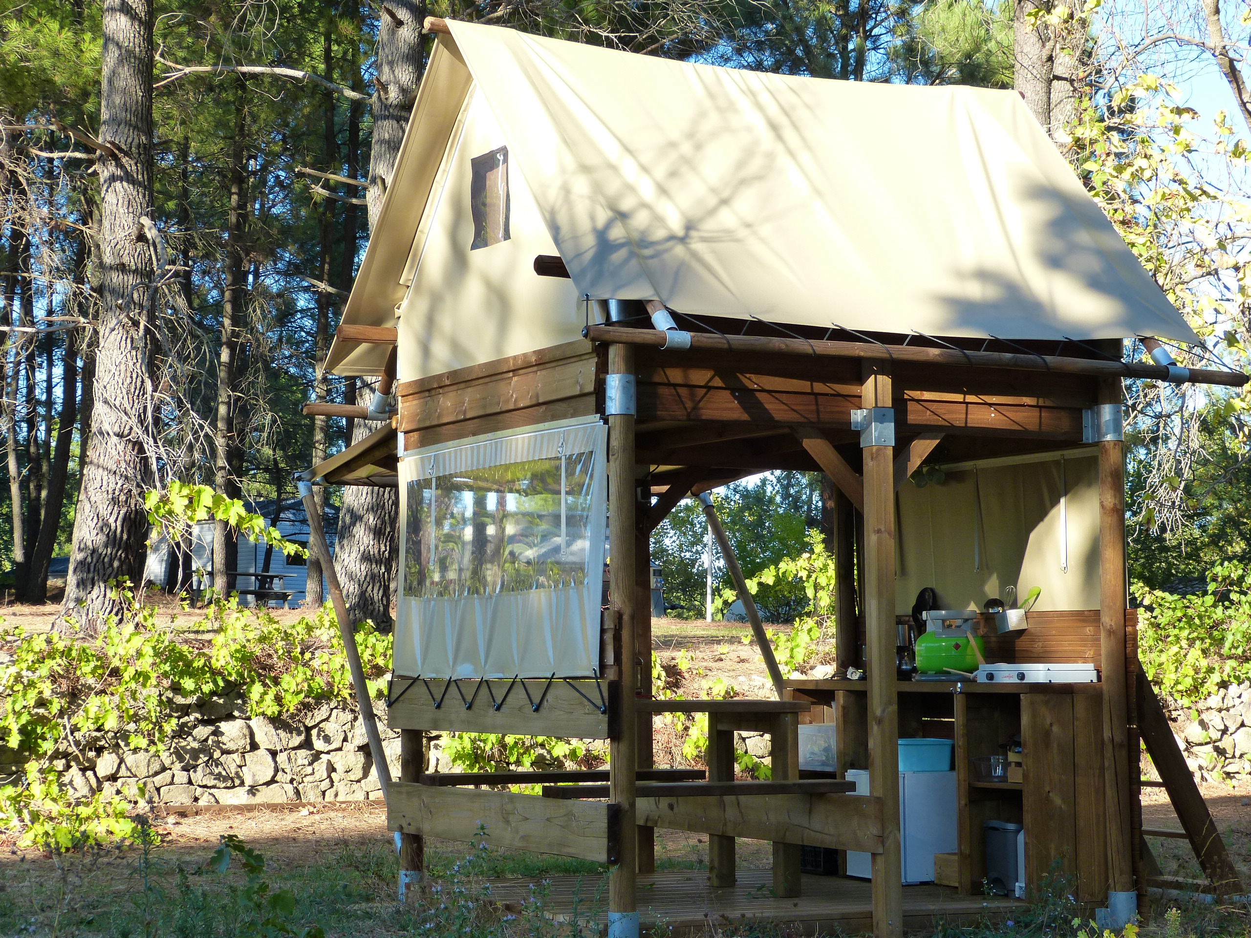 Accommodation - Cabin Cévenole - Camping Hello Soleil