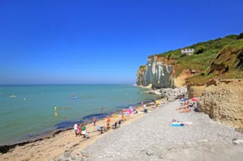 Huttopia Les Falaises - Normandie - image n°2 - Camping Direct