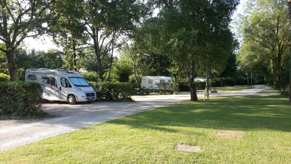 Camping Le Paradis des Dombes