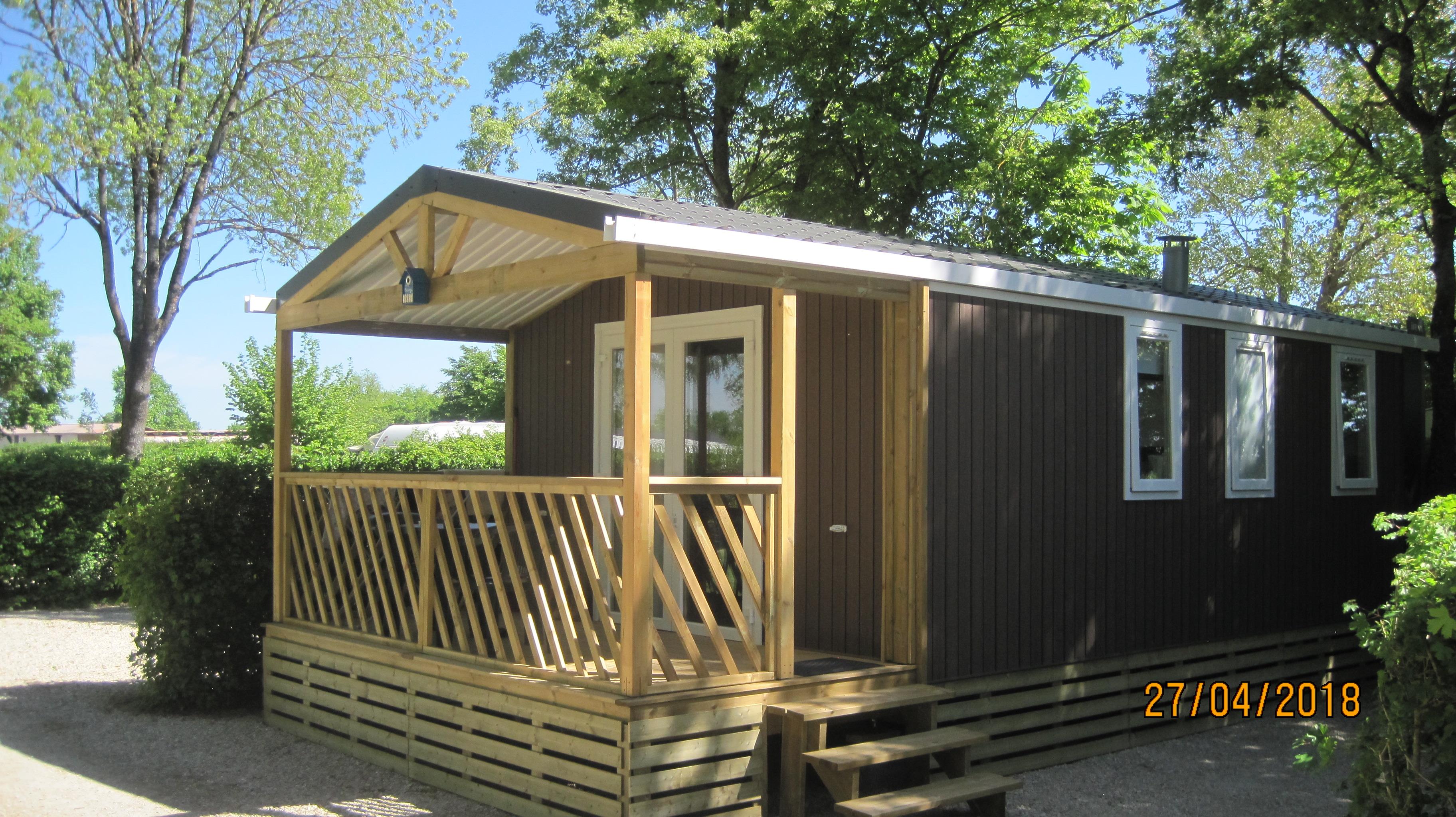 Huuraccommodatie - Loggia Bay - Camping Le Paradis des Dombes