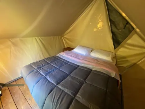 Mietunterkunft - Zelt Glamping + Strom - image n°2 - Camping Le Marintan