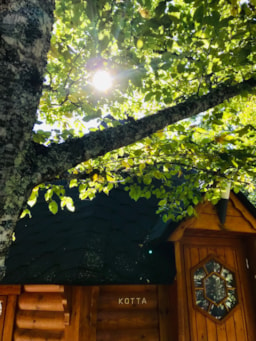 Accommodation - Wooden Cabin Du Charme - Les Chalets du Bois de la Pause