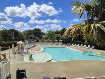 Camping la Ferme des 4 Chênes - Ucamping