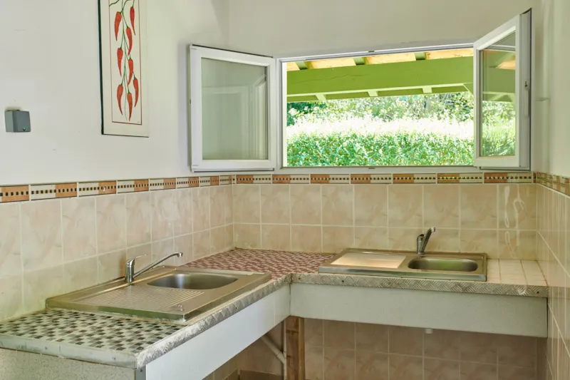 Emplacement Caravane, Camping Car Ou Van