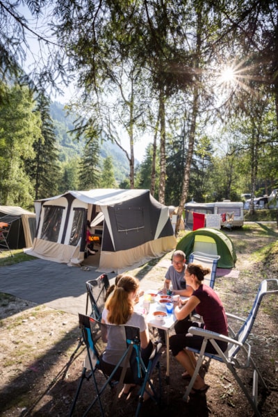 Huttopia Bozel en Vanoise