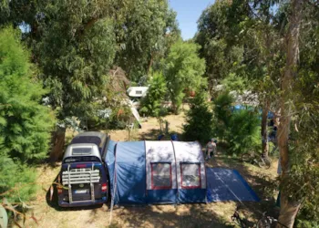 Stellplatz - Stellplatz + Fahrzeug - Camping-Village Arinella Bianca